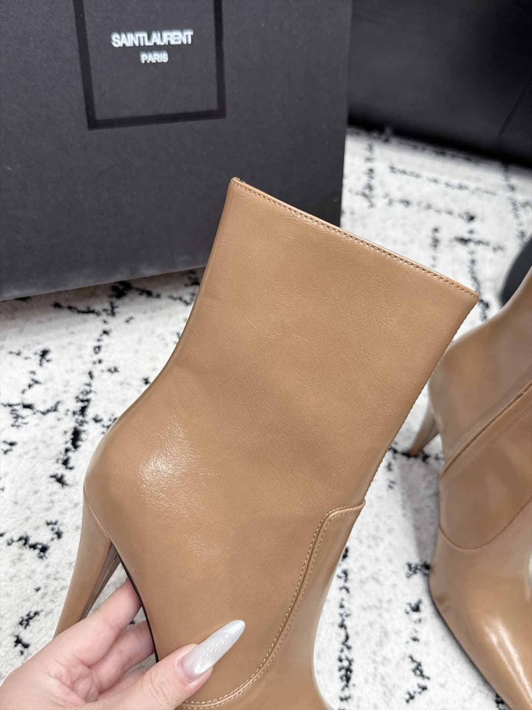 D12195 SAINT LAURENT Saint Laurent 26/ Autumn/Winter pointed toe, thin heel high boots — image 6