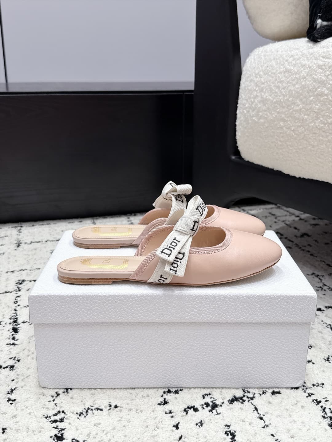 D5810 Dior 26/New spring/summer model with bow and eyelet design, round toe cap hair tie — image 2