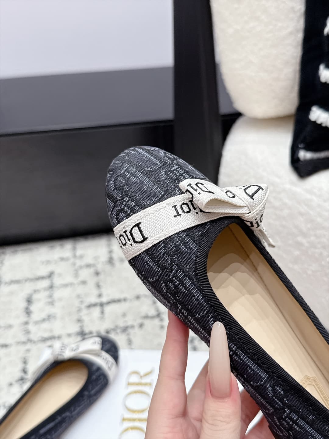 D5805 Dior 26/New spring and summer model with bowtie pattern, round-toe loafers — image 8