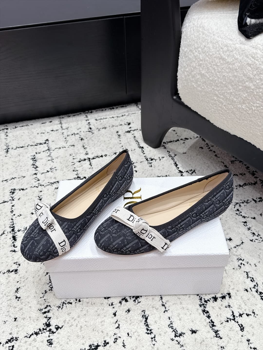 D5805 Dior 26/New spring and summer model with bowtie pattern, round-toe loafers — image 3