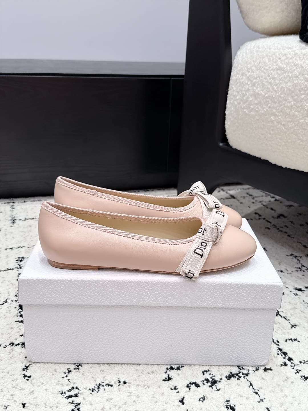 D5804 Dior 26/New spring and summer model with bowtie pattern, round-toe flat shoes — image 2