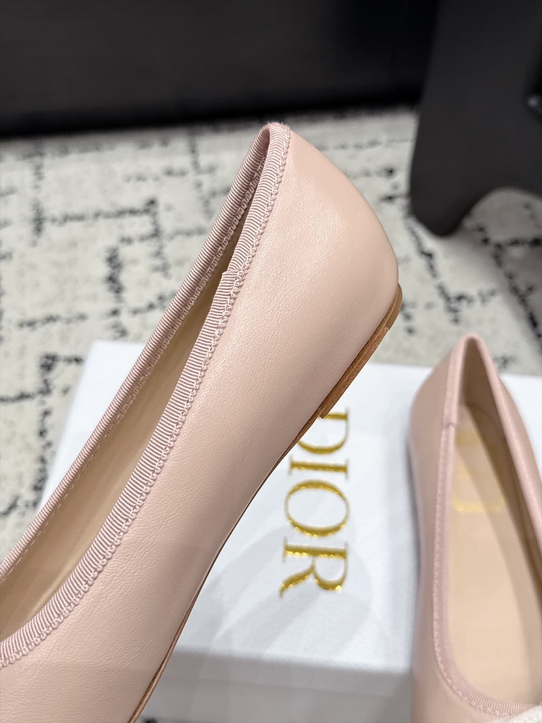 D5804 Dior 26/New spring and summer model with bowtie pattern, round-toe flat shoes — image 7