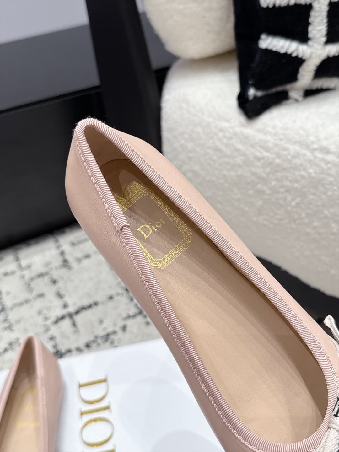 D5804 Dior 26/New spring and summer model with bowtie pattern, round-toe flat shoes — image 6