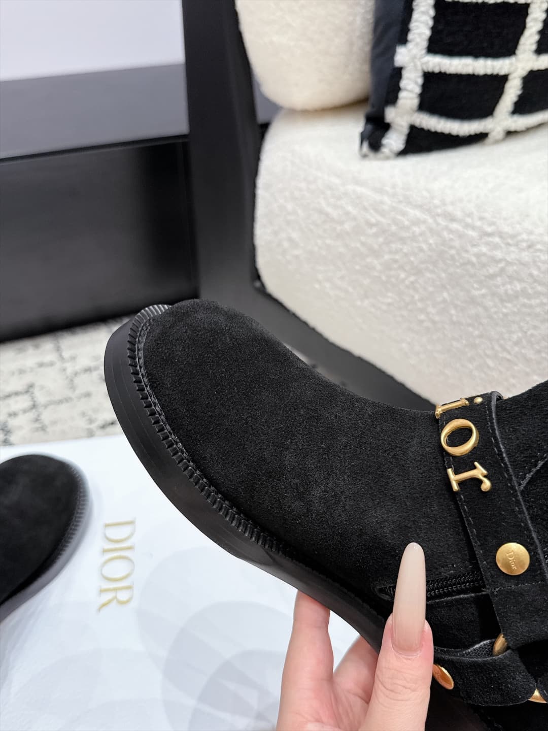 D8772 DIOR 26/ New fall/winter models: popular riding boots with a strong presence at fashion shows — image 7