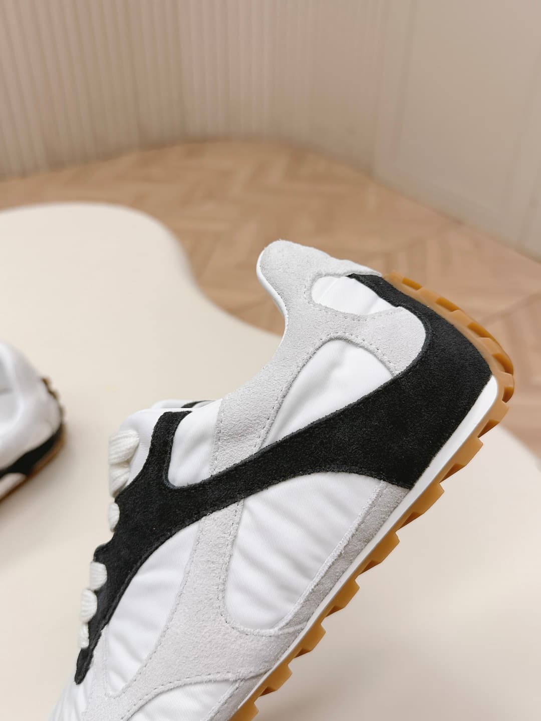 C216 New Collection: Bottega Veneta(2026) New OrbitFlash collection vintage/retro sneakers — image 5
