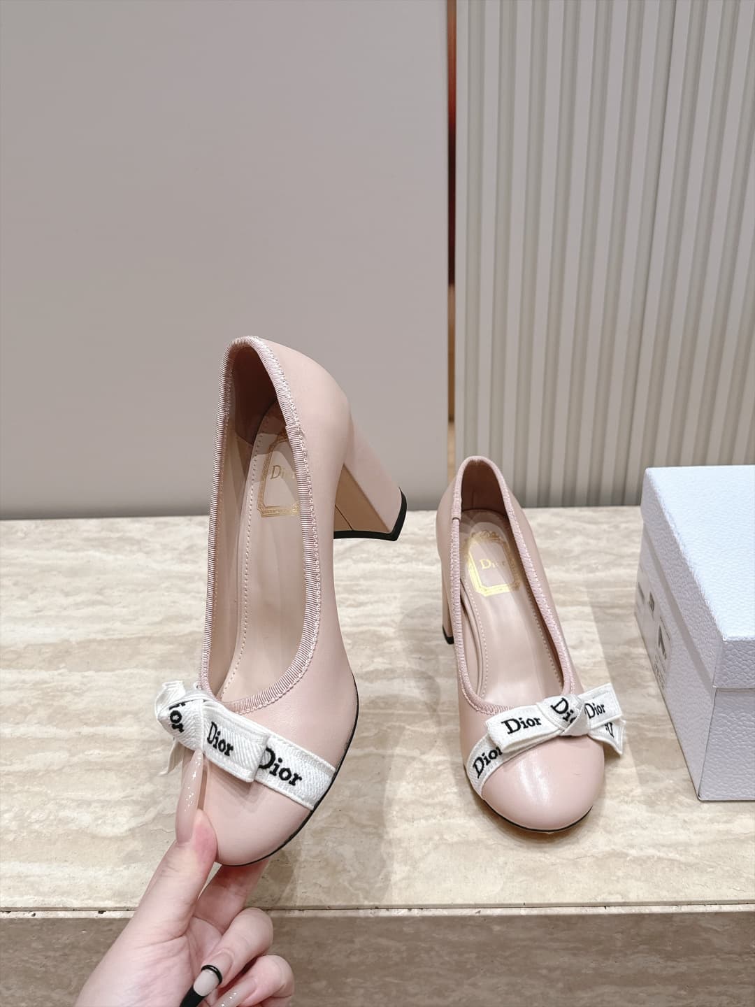 D5921 Dior 26ss Early Autumn Collection – New Embroidered Ribbon Pearl Bows Mid-Calf Shoes — image 6