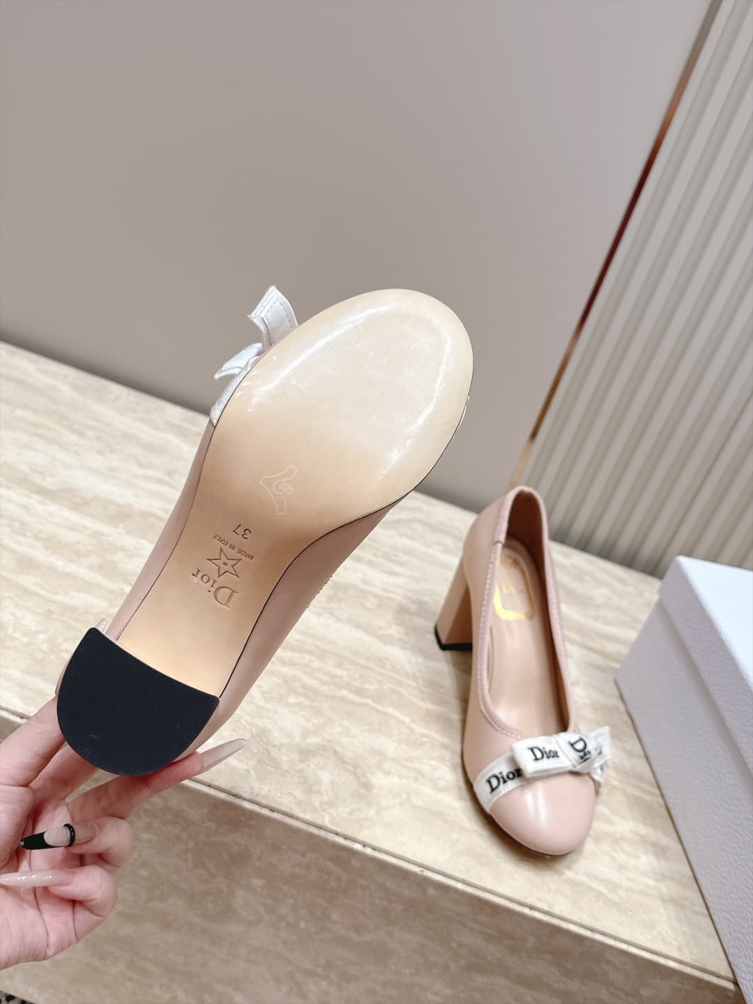 D5921 Dior 26ss Early Autumn Collection – New Embroidered Ribbon Pearl Bows Mid-Calf Shoes — image 7