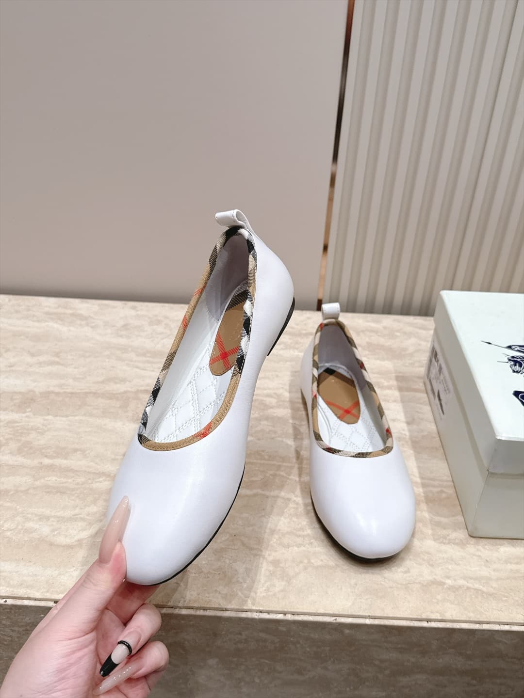 D3120 Beburry’s new F-style French fairy-like Mary Jane flat shoes are ballet shoes. They are designed for fashion shows – they look absolutely beautiful. The classic, iconic style is reinterpreted in a unique way. The distinctive design and classic brand — image 3