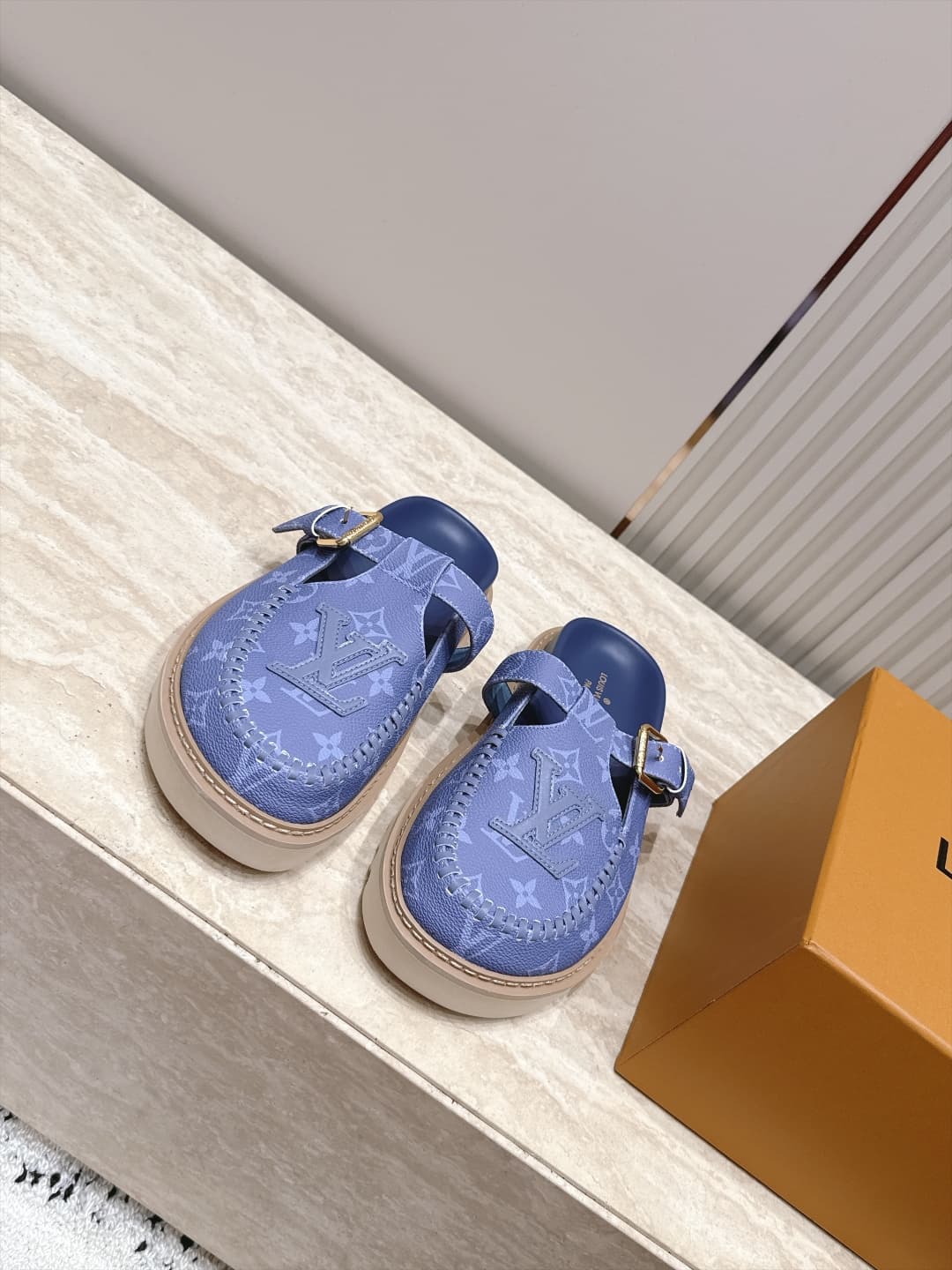 D8926 New color range!! — image 2