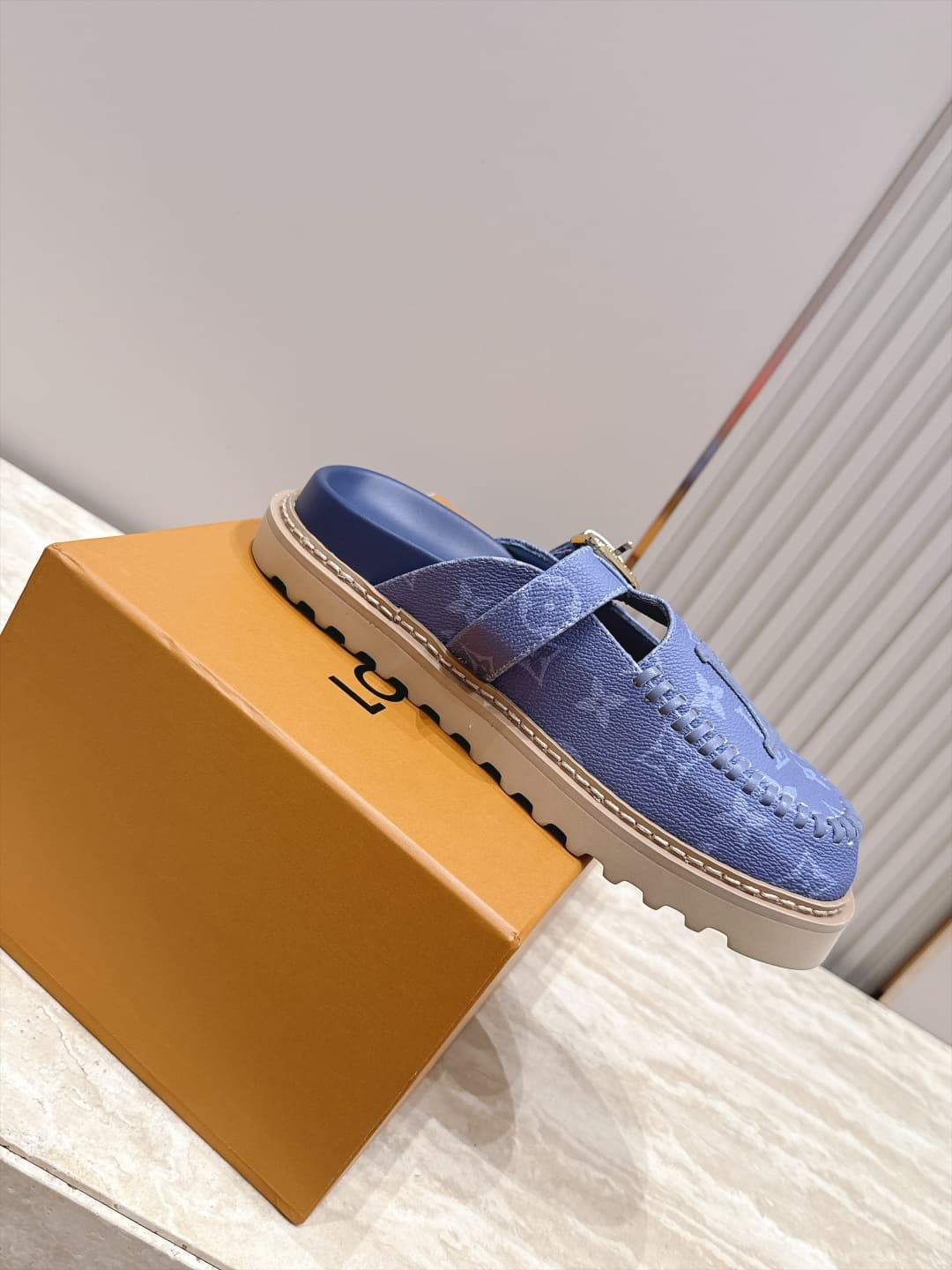 D8926 New color range!! — image 4