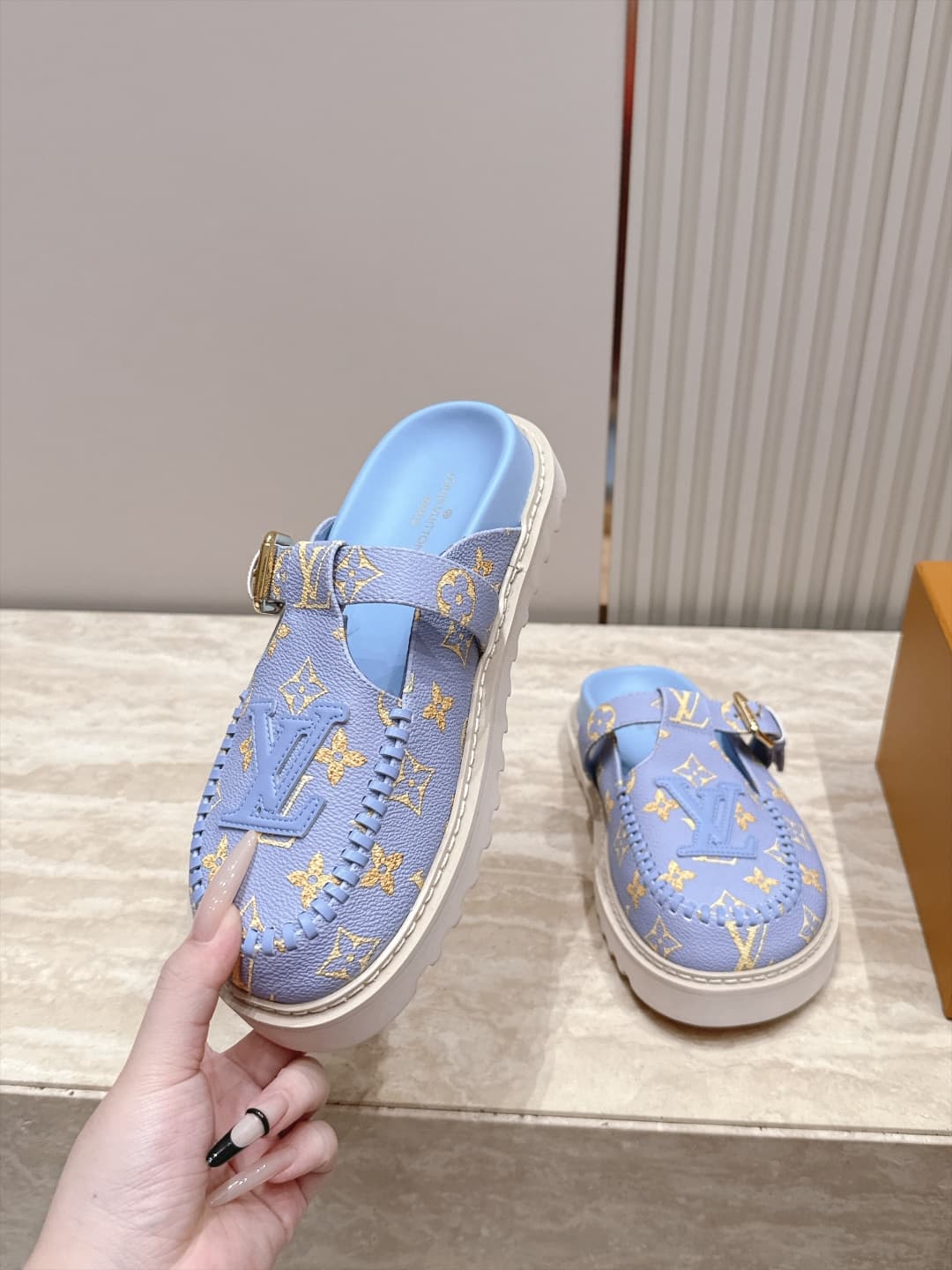 D8924 New color range!! — image 5