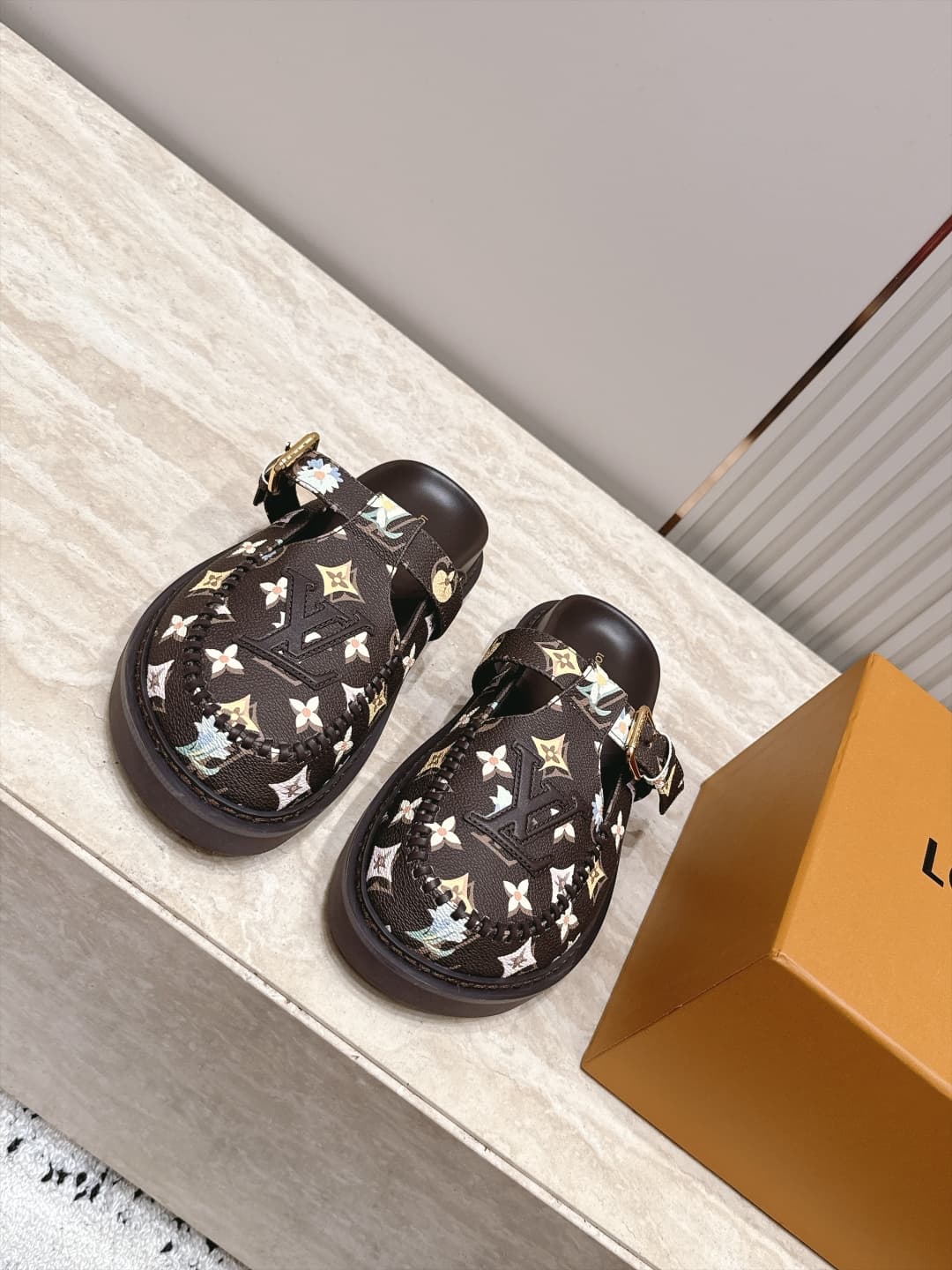 D8923 New color range!! — image 2