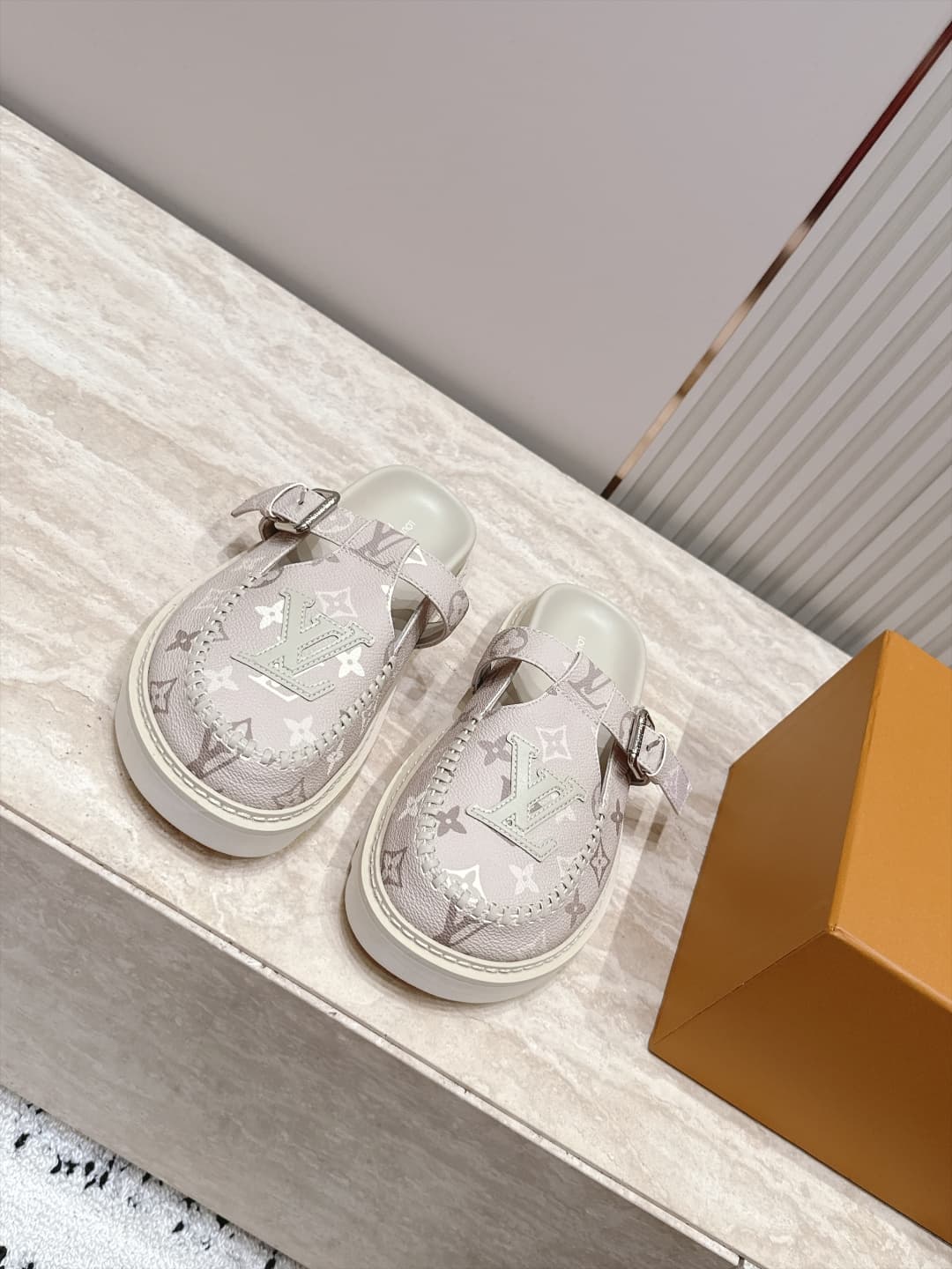 D8921 New color range!! — image 2