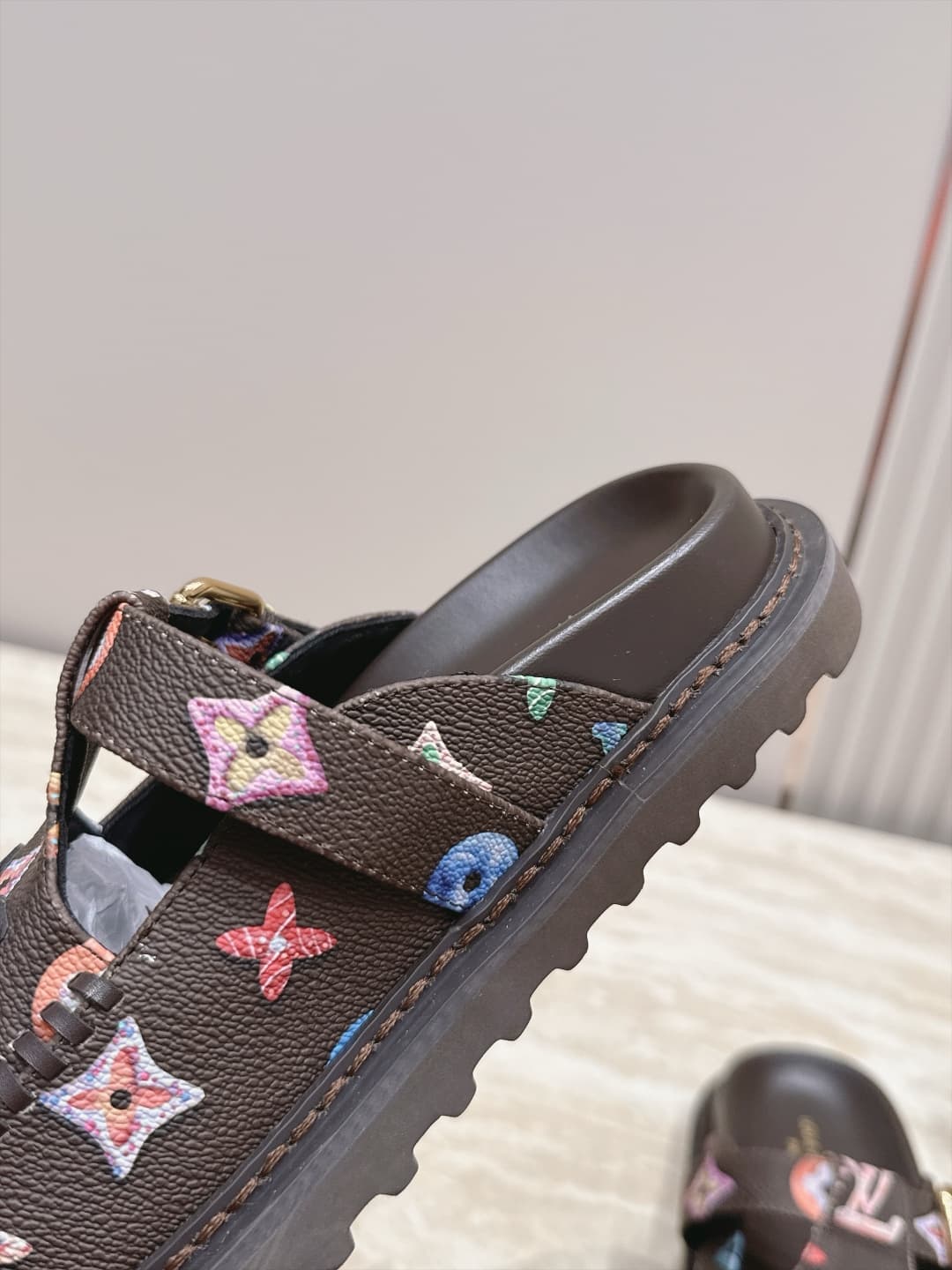 D8919 New color range!! — image 4