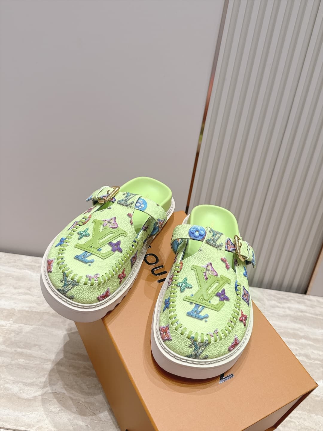 D8918 New color range!! — image 6