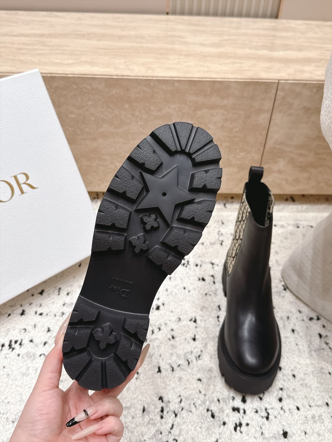 D8726 DIOR 26 New Fall-Winter Boots, One-Piece Sneakers — image 6