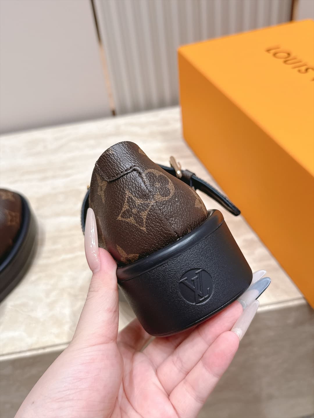 D8928 Louis Vuitton 26/New autumn model, monogram pattern, thick-bottom Mary Jane Loafers — image 8
