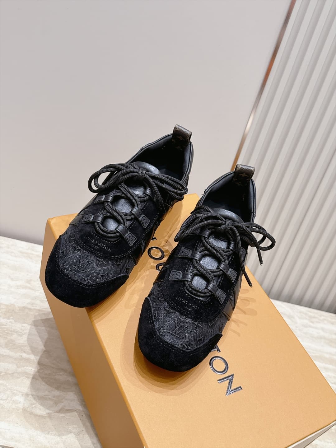 D8937 Louis Vuitton Louis Vuitton Donkey Brand Spring/Summer Sneakerina Collection: Ballet Sports Shoes, Schuhs, Flat Shoes — image 4