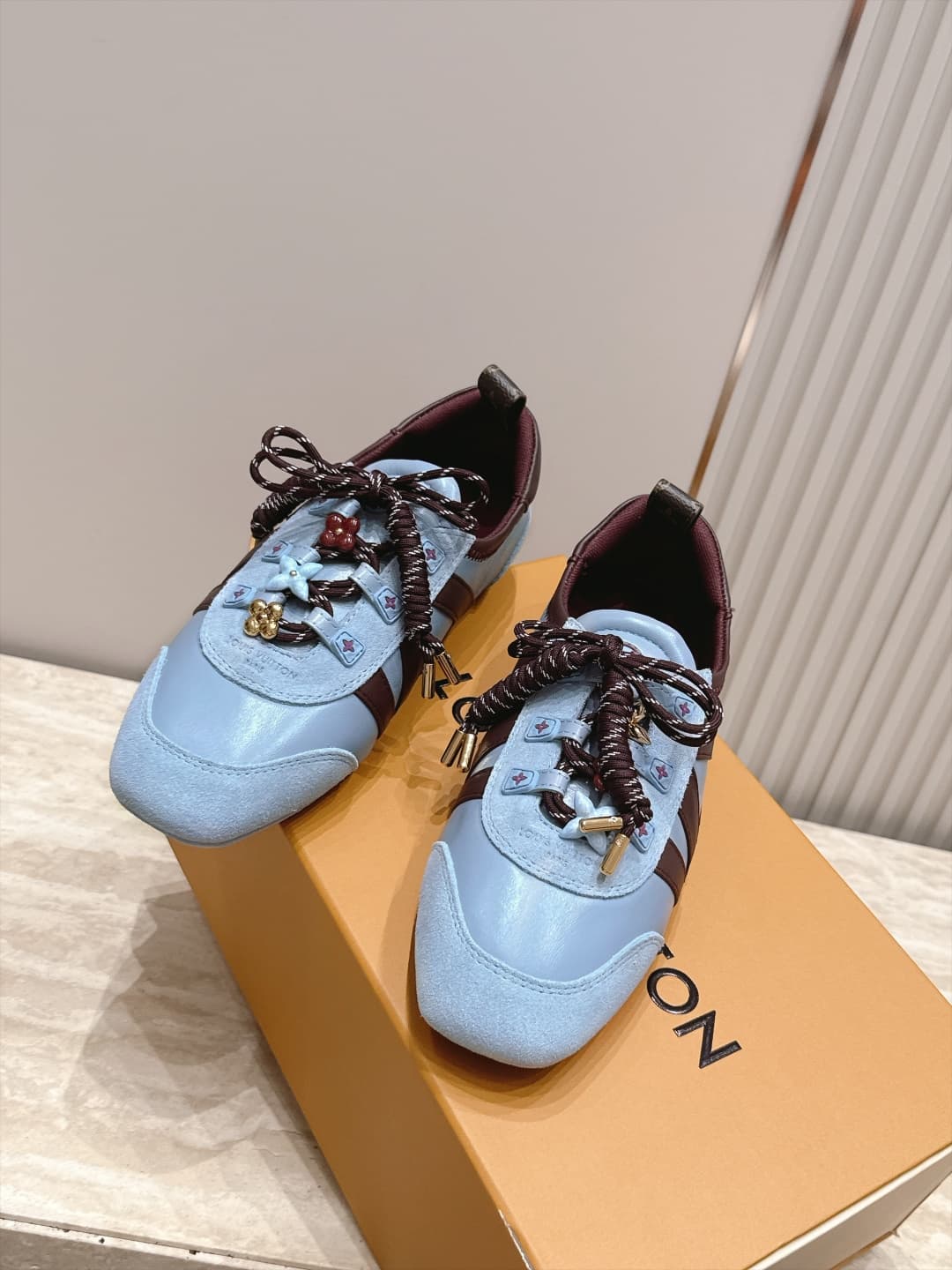 D8935 Louis Vuitton Louis Vuitton donkey brand spring/summer sneakers, Sneakerina collection – ballet and sports shoes, Schuh-style shoes, flat shoes — image 8