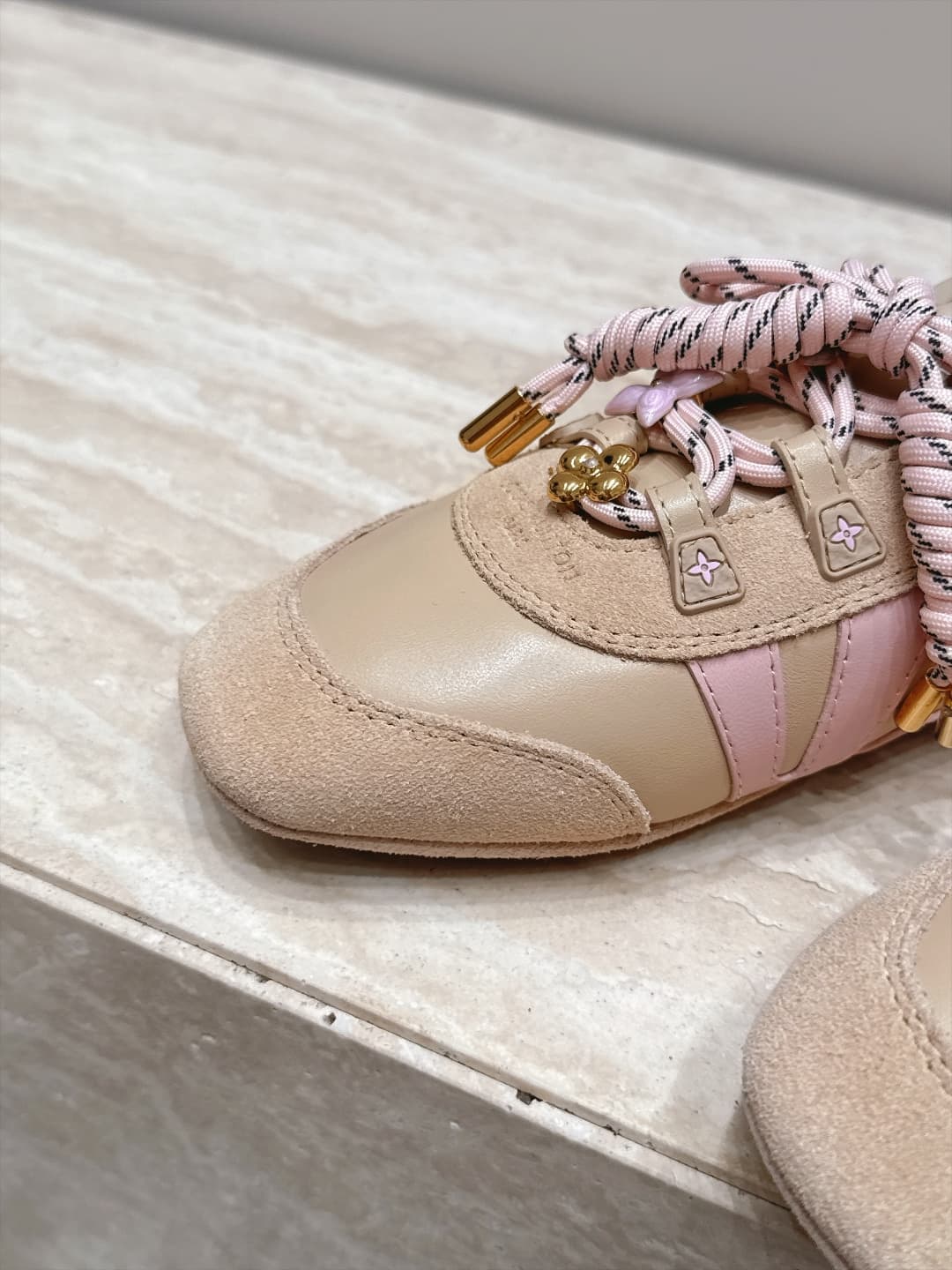 D8934 Louis Vuitton Louis Vuitton donkey brand spring/summer sneakers, Sneakerina collection – ballet and sports shoes, boots, flat shoes — image 4