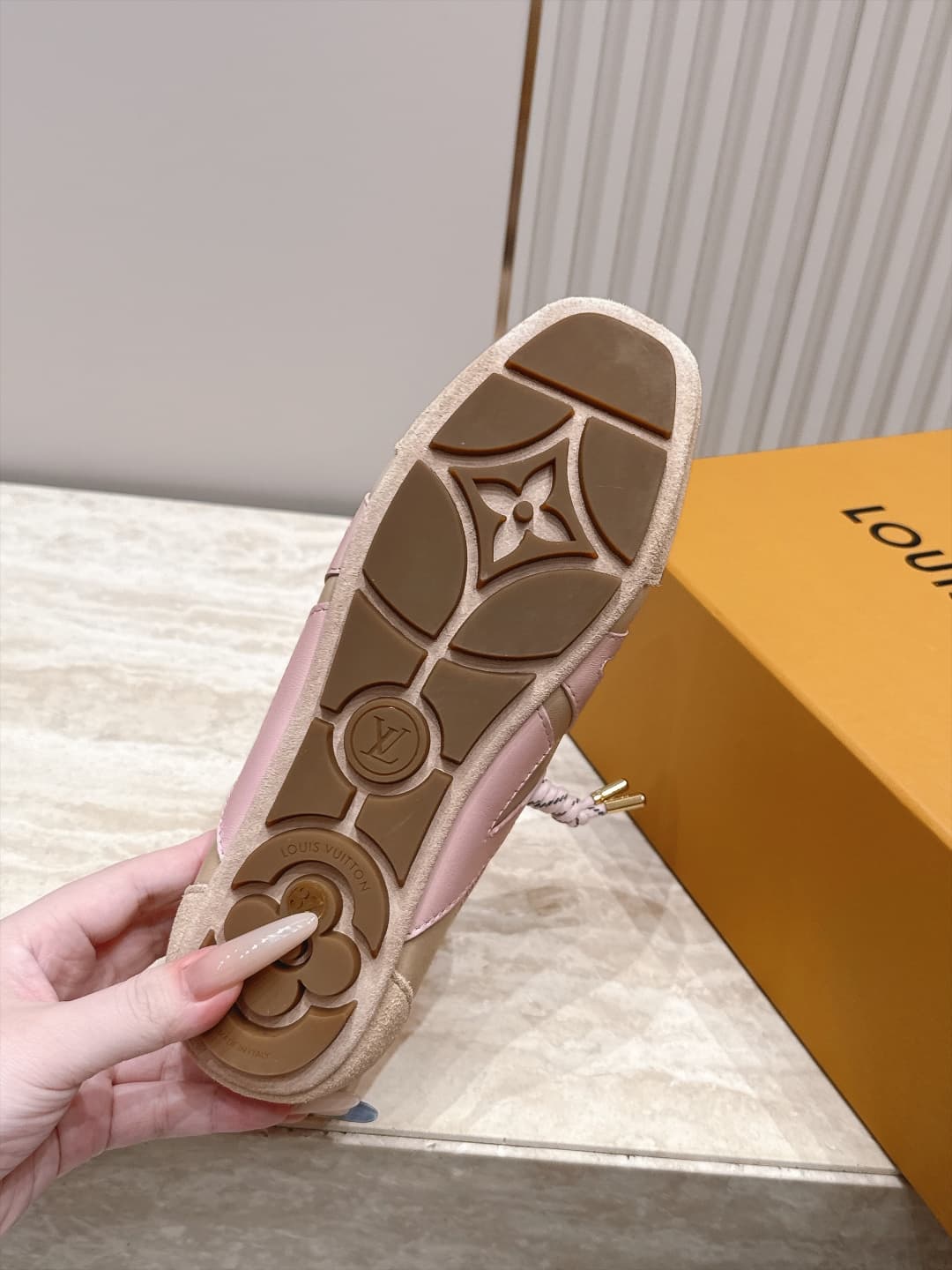 D8934 Louis Vuitton Louis Vuitton donkey brand spring/summer sneakers, Sneakerina collection – ballet and sports shoes, boots, flat shoes — image 8