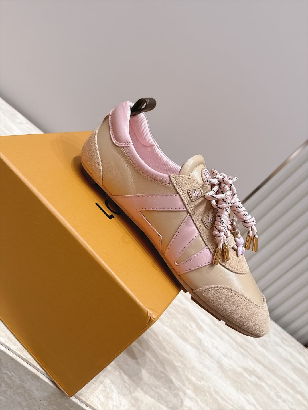 D8934 Louis Vuitton Louis Vuitton donkey brand spring/summer sneakers, Sneakerina collection – ballet and sports shoes, boots, flat shoes — image 7