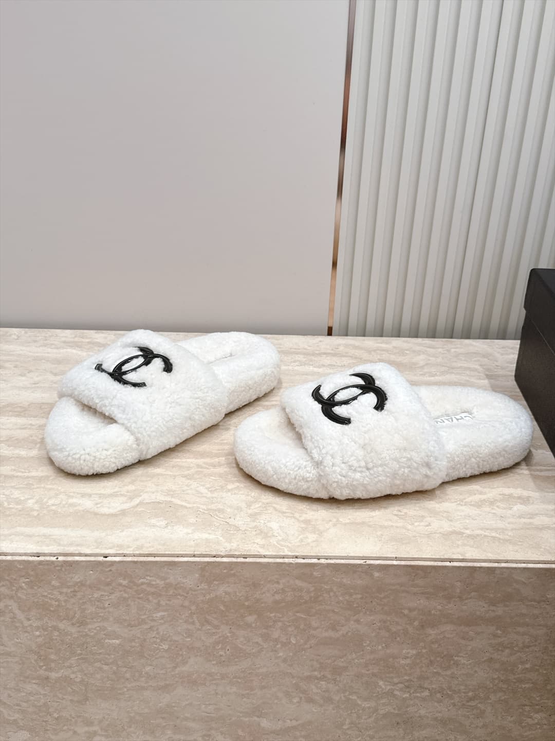 D3773 Chanel New Model of Fur Slippers! — image 2