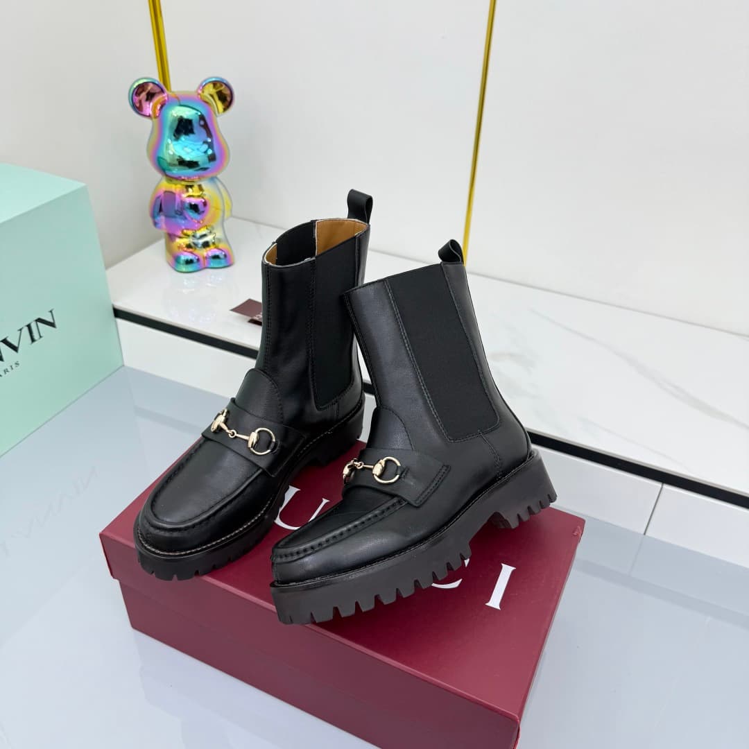 D7000 💰💰 New version of Gucci GUCCI belted martin boots that work with any outfit — image 2