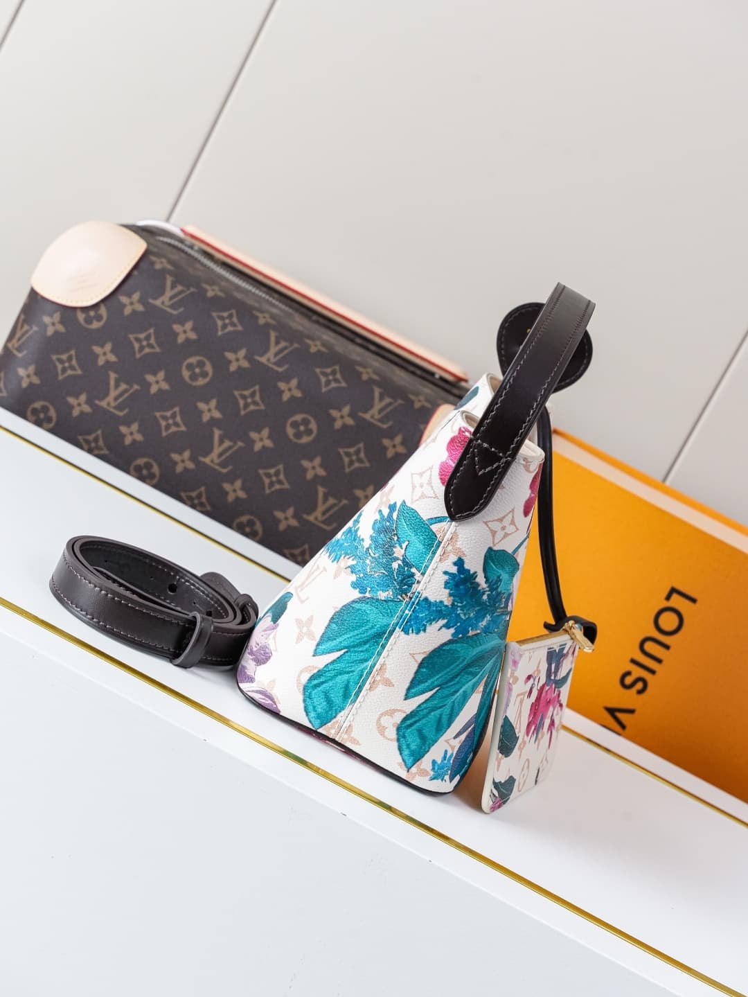 C5261 [Dynamic 163c01 Chip] M29067 – Top-quality original items [Exclusive background footage]. This All In BB handbag belongs to the Monogram Eden series. The Monogram Dune canvas is adorned with lively floral patterns, and it features leather trim, a st — image 2