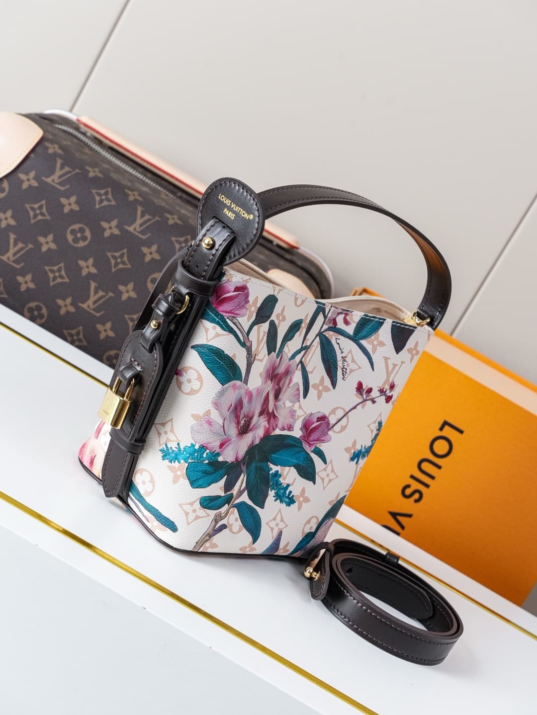 C5261 [Dynamic 163c01 Chip] M29067 – Top-quality original items [Exclusive background footage]. This All In BB handbag belongs to the Monogram Eden series. The Monogram Dune canvas is adorned with lively floral patterns, and it features leather trim, a st — image 4