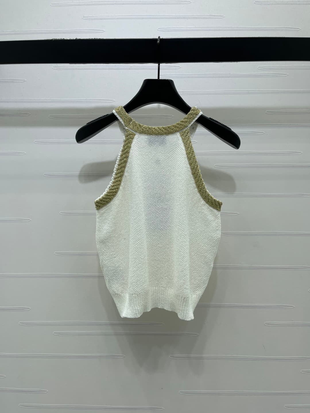 C18457 📣 New high-end collection/series – CHANE* 2026: The latest spring collection! Knitted vest with beads hanging around the neck! Made from imported knitting materials for a premium feel, soft and comfortable. The iconic double-C logo on the chest ➕ p — image 8