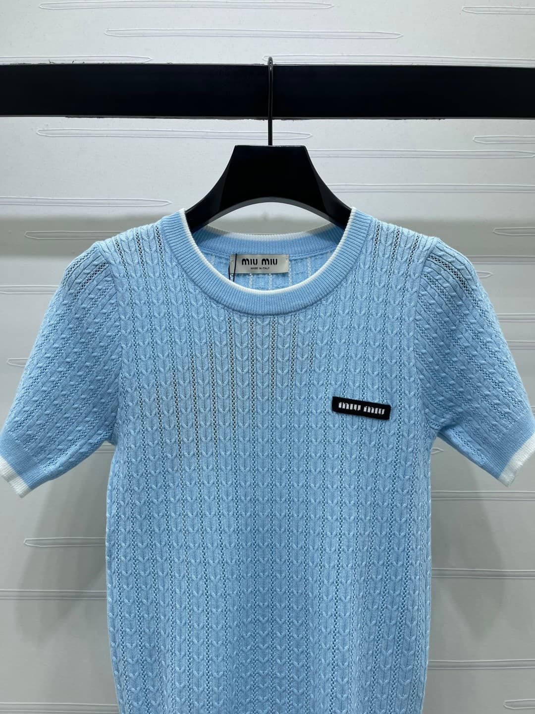 C18479 ❤️pp📣 New high-end products from the original collection – MiuMi* 2026: the latest spring series! Round-necked knitted short sleeves! Made with special ice-woven yarn for a delicate texture and comfortable fit. The round-necked knitted sleeves feat — image 4