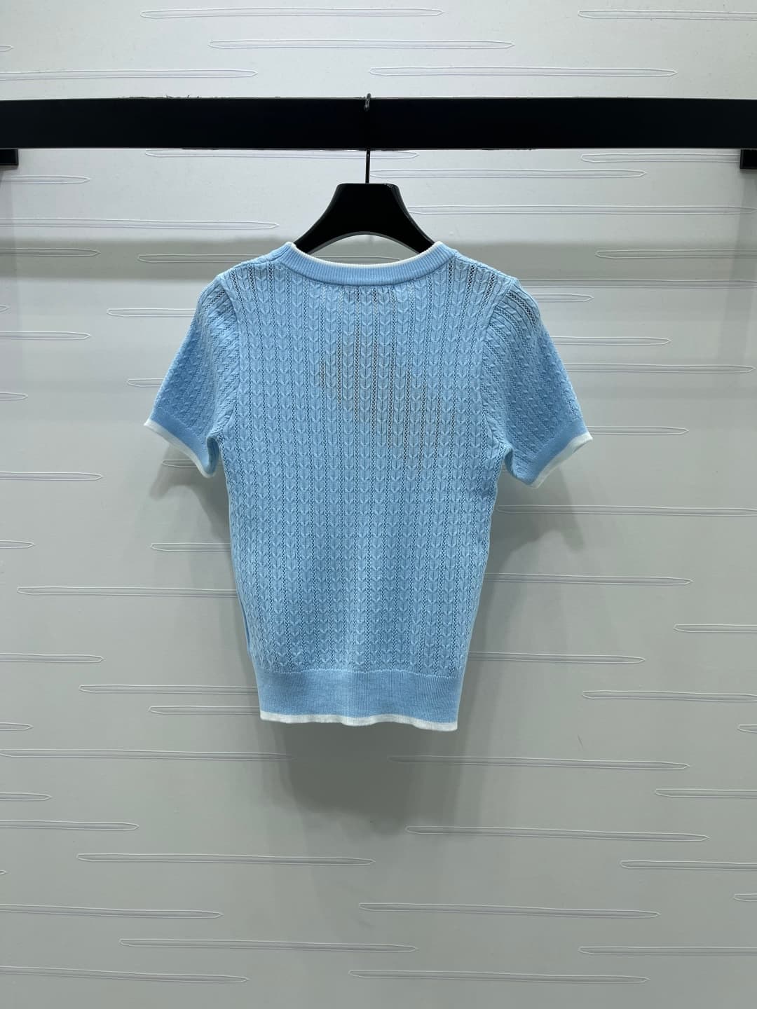 C18479 ❤️pp📣 New high-end products from the original collection – MiuMi* 2026: the latest spring series! Round-necked knitted short sleeves! Made with special ice-woven yarn for a delicate texture and comfortable fit. The round-necked knitted sleeves feat — image 8