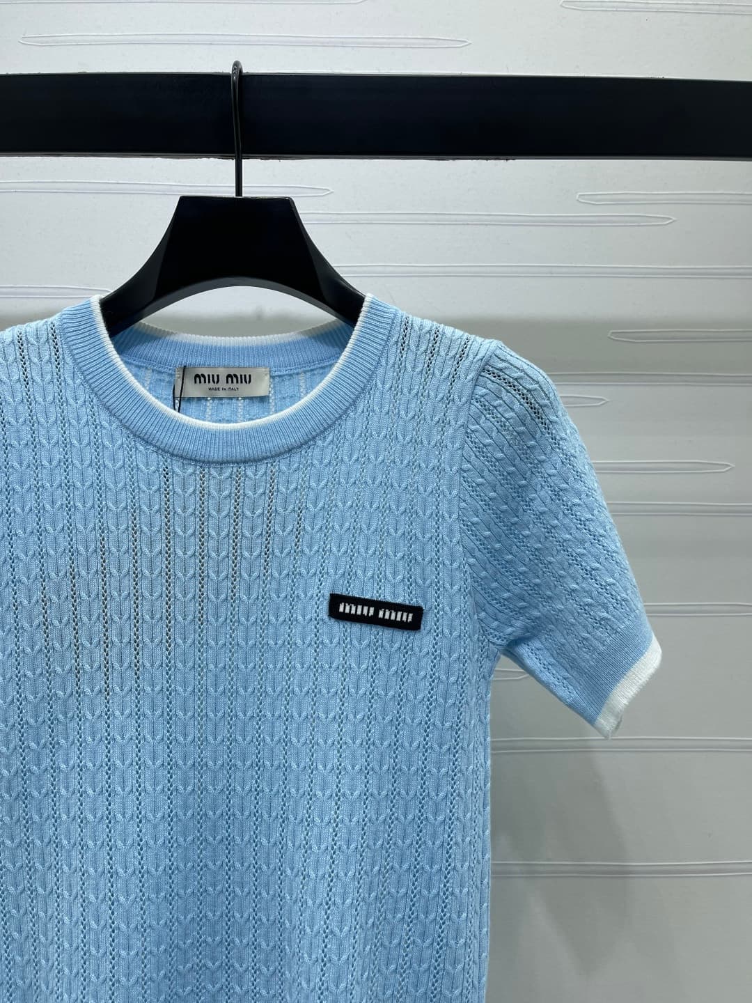 C18479 ❤️pp📣 New high-end products from the original collection – MiuMi* 2026: the latest spring series! Round-necked knitted short sleeves! Made with special ice-woven yarn for a delicate texture and comfortable fit. The round-necked knitted sleeves feat — image 2