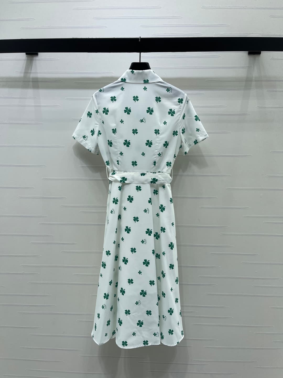 C18623 📣 New high-end collection! Dio* 2026 spring/summer collection! Four-leaf clover belt dress! Custom imported twill silk material – shiny and smooth, with a rich texture. The entire body is covered with the four-leaf clover + logo pattern, highlighti — image 8