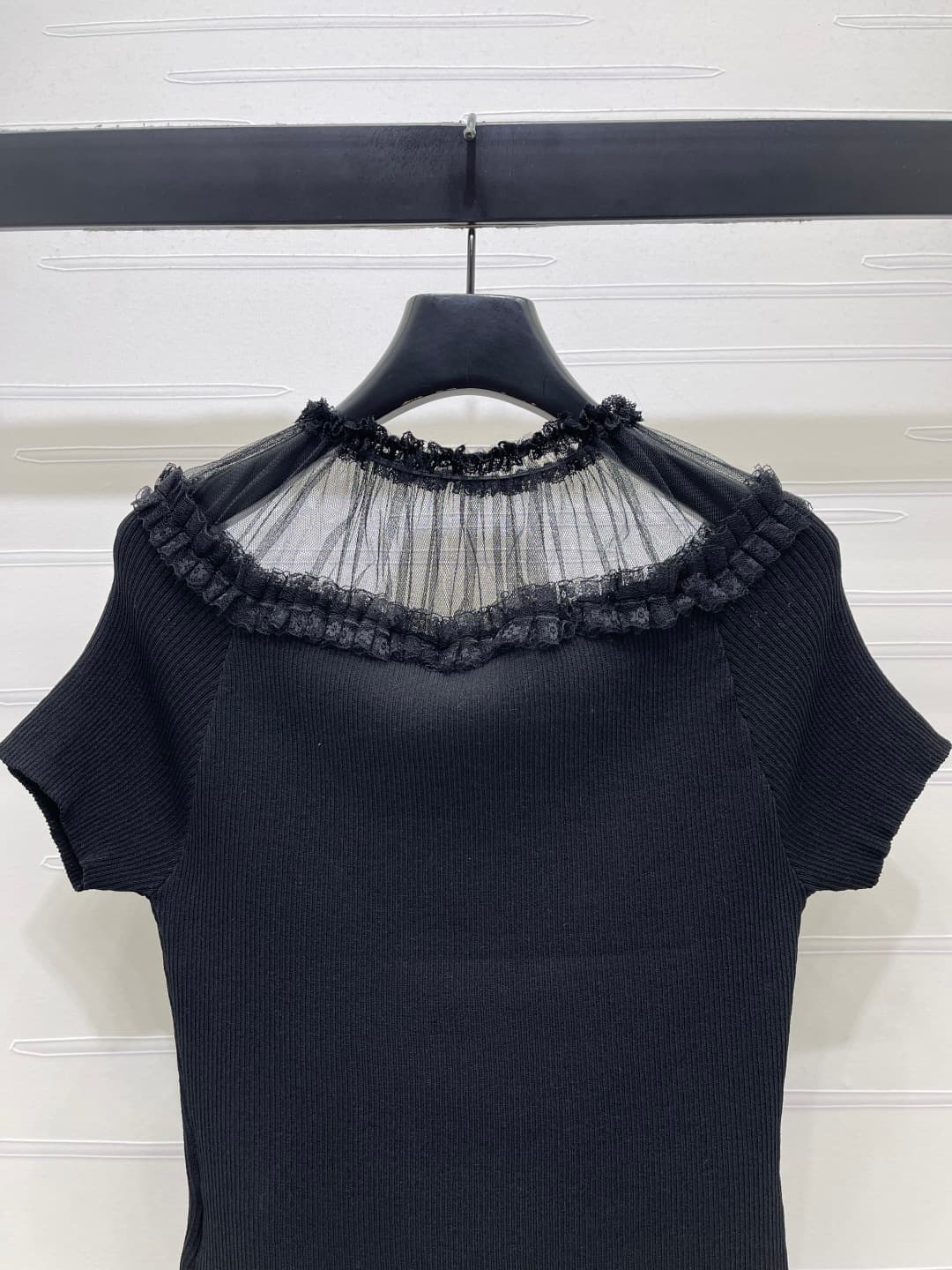 C18487 📣 New high-end vintage/retro items from the latest CHANE* 2026 spring collection! Short sleeves made of net fabric with lace trim! Crafted using imported yarns for a delicate texture and comfort. The tailored short sleeves feature a vertical textur — image 7
