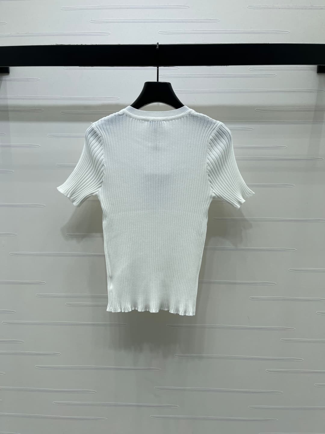 C18510 📣 New high-end collection! CHANE* 2026 – the latest spring/summer series! Silver buttoned round-neck knitted short sleeves jacket! Custom imported knitting material – comfortable and skin-friendly. Round-neck knitted short sleeves design with a sim — image 8
