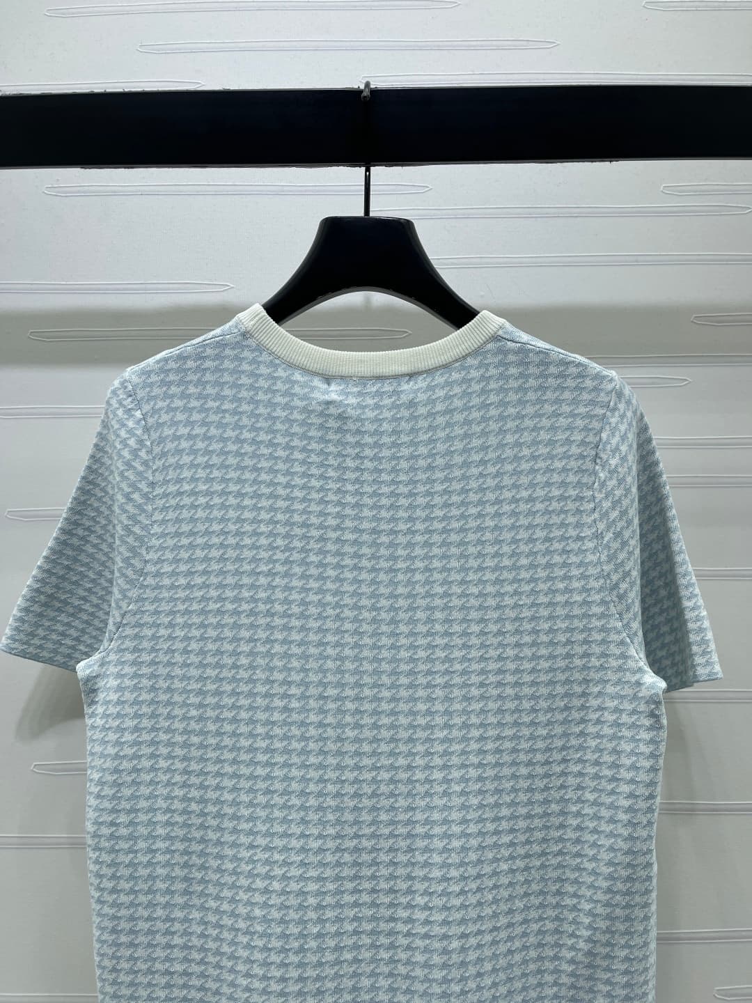 C18491 📣 New high-end collection: Dio* 2026 – the latest spring series! Round-necked knitted short sleeves with peafowl pattern weave! Made of custom cotton-wool knit material, offering a premium feel, comfort, and softness. The round-necked short sleeves — image 7
