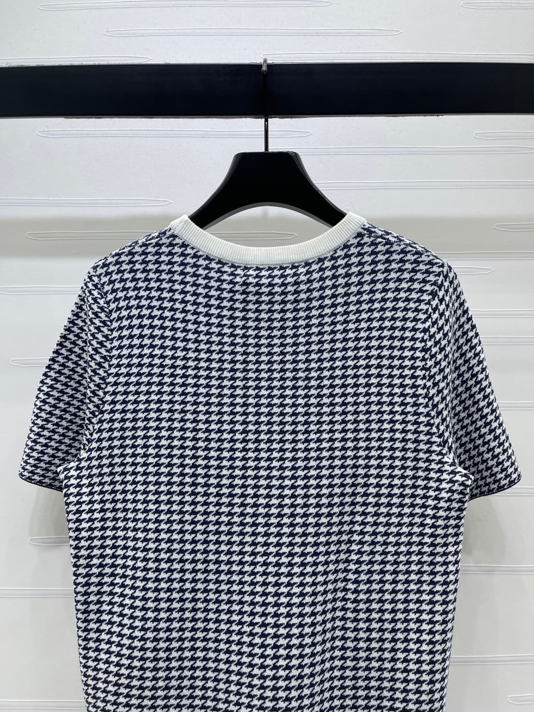 C18492 📣 New high-end collection! Dio* 2026 – the latest spring series! Round-necked knitted short sleeves with peacock pattern print! Made of custom cotton-wool knit material, offering a premium feel, comfort, and softness. The round-necked short sleeve  — image 7