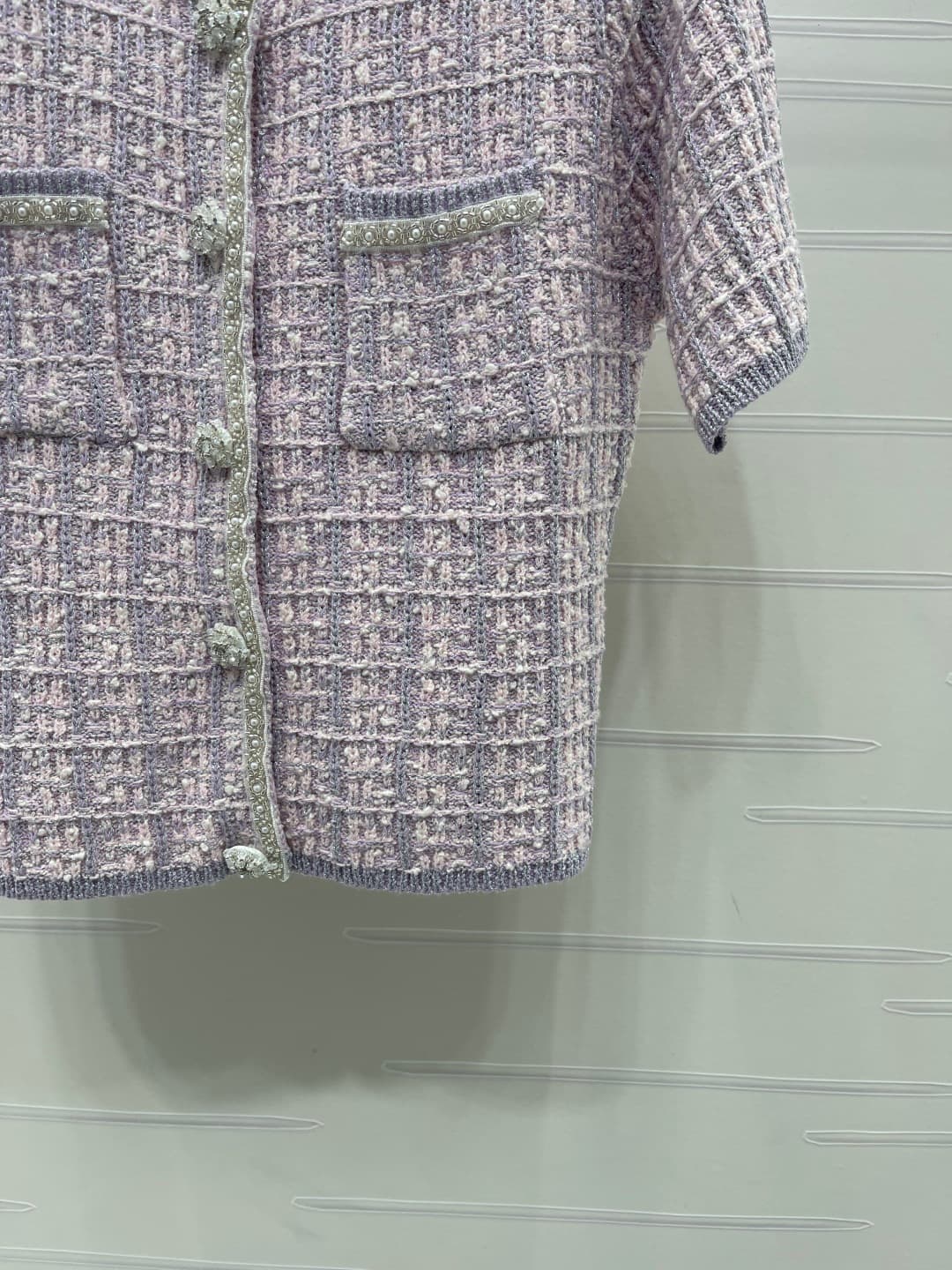 C18603 📣 New high-end product from the original collection CHANE* 2026 – the latest spring series! Round-necked short-sleeve sweater! Custom imported knitted material, comfortable and soft with excellent texture. The round-necked knitted short-sleeve desi — image 6