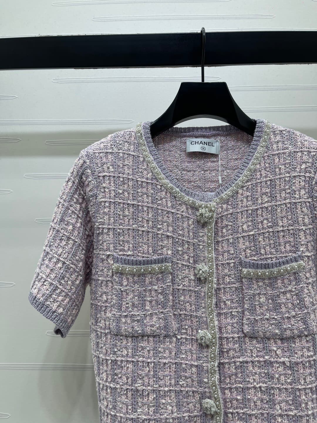 C18603 📣 New high-end product from the original collection CHANE* 2026 – the latest spring series! Round-necked short-sleeve sweater! Custom imported knitted material, comfortable and soft with excellent texture. The round-necked knitted short-sleeve desi — image 3