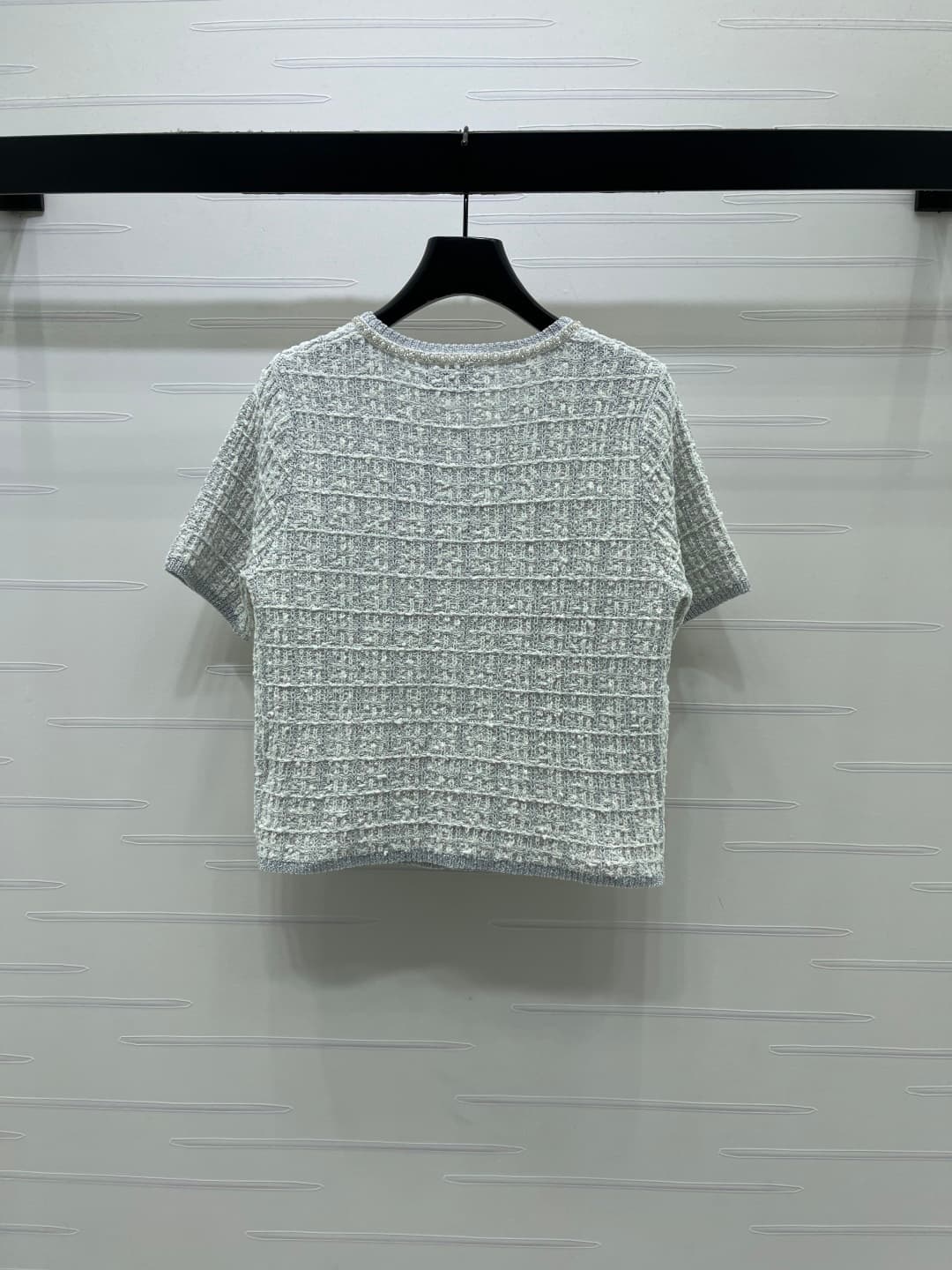 C18604 📣 New high-end collection CHANE* 2026 – the latest spring series! Round neck short-sleeve sweater! Custom imported knitted material, comfortable and soft with excellent texture. The round neck and sleeves extend to the front panel, with threaded th — image 8