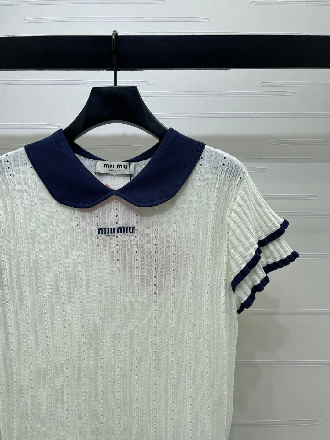 C18495 📣 New high-end collection/series – the latest spring collection by MiuMi*2026! Short sleeves with lace-knit openings and baby collar design! Custom silk-felt knitted material – soft, delicate, and highly elastic. Double-layered cuffs in contrasting — image 3