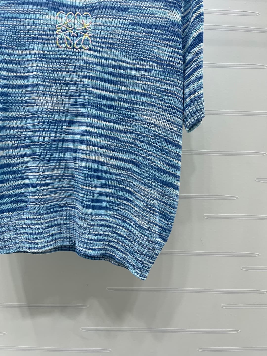 C18608 📣 New vintage/retro high-end quality Loew*2026 spring collection! Stripe knitted short sleeves! Made with imported yarn for precise color and dyeing, perfect texture, soft and comfortable. Round neck knitted short sleeves with alternating stripe ed — image 6