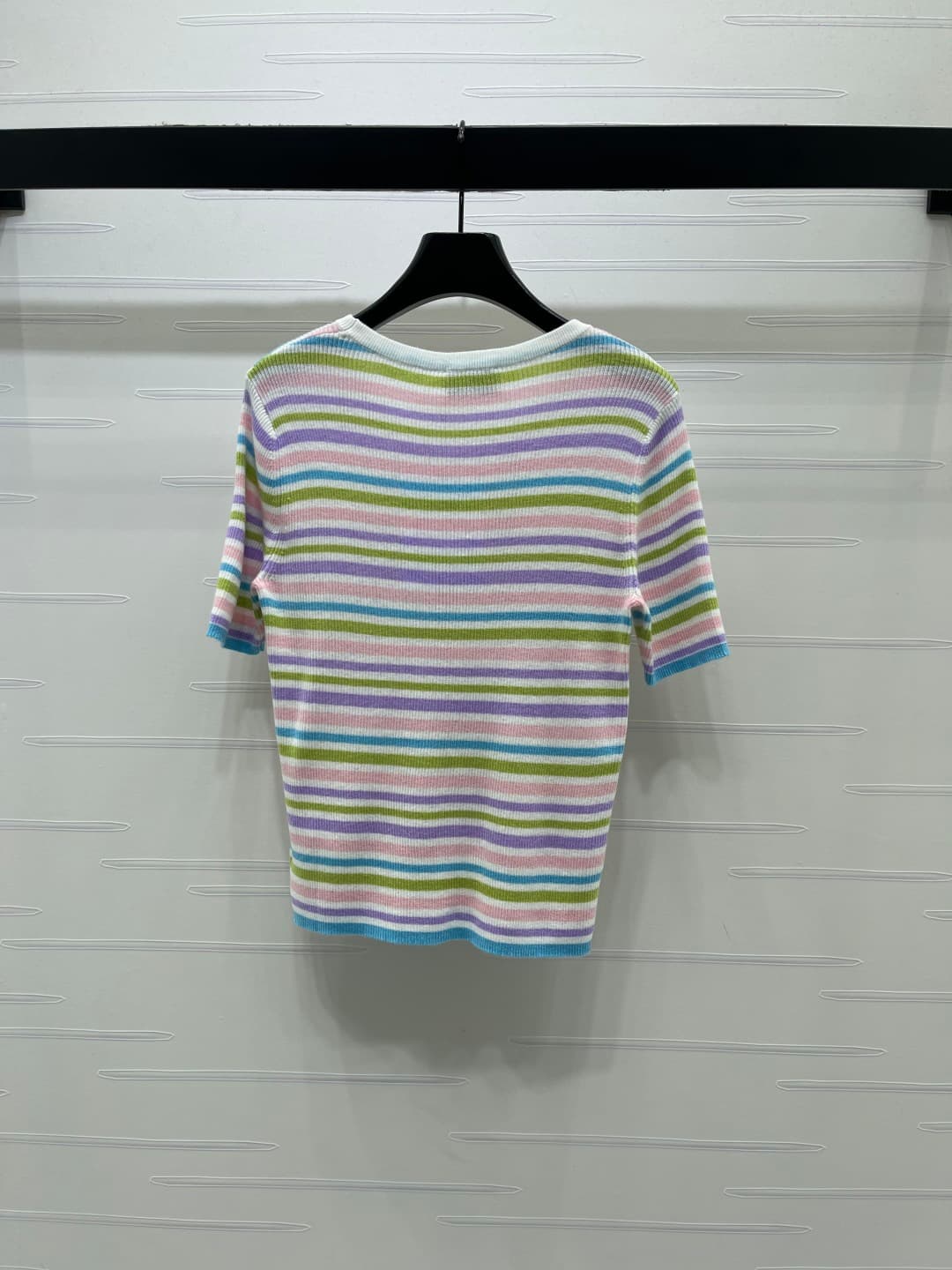 C18612 📣 New high-end quality products from CHANE* 2026 – the latest collection for spring/summer! Striped round-neck knitted short sleeves! Made from imported silk and fur knit material; soft and comfortable. Round-necked knitted design with colorful str — image 8