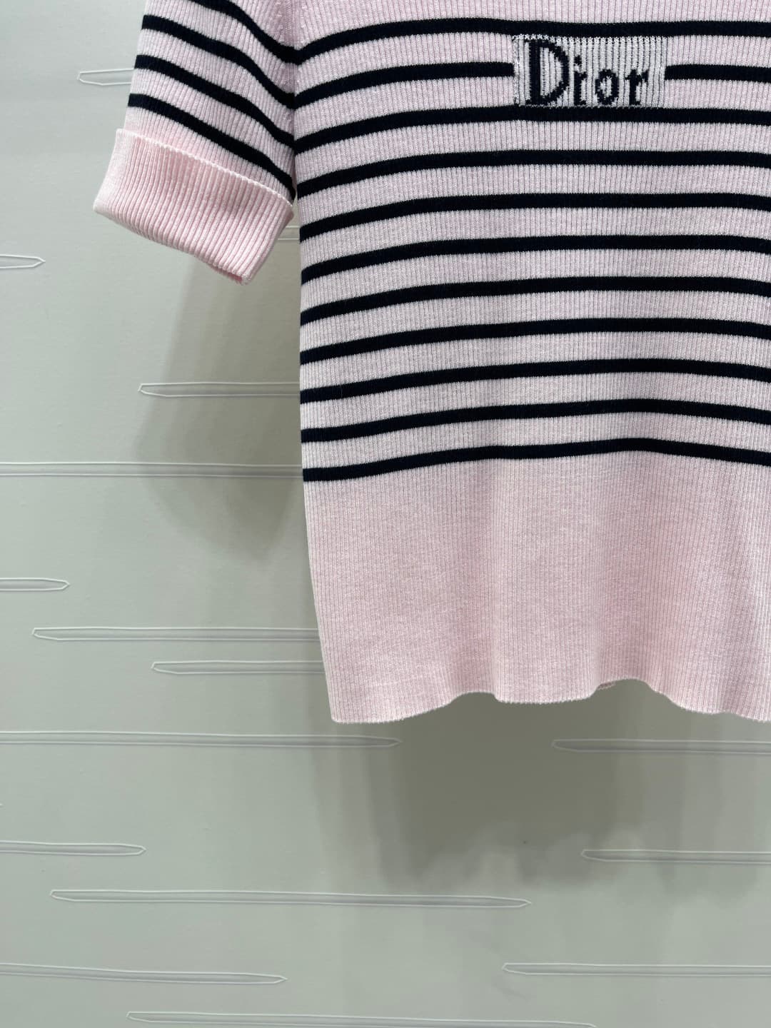 C18505 📣 New high-end collection: Dio* 2026 – the latest spring/summer series! Stripe knitted short sleeves! Crafted with custom silk-felt yarn for a premium and comfortable feel. Knitted cut with lettering on the chest, highlighting the brand’s personali — image 5