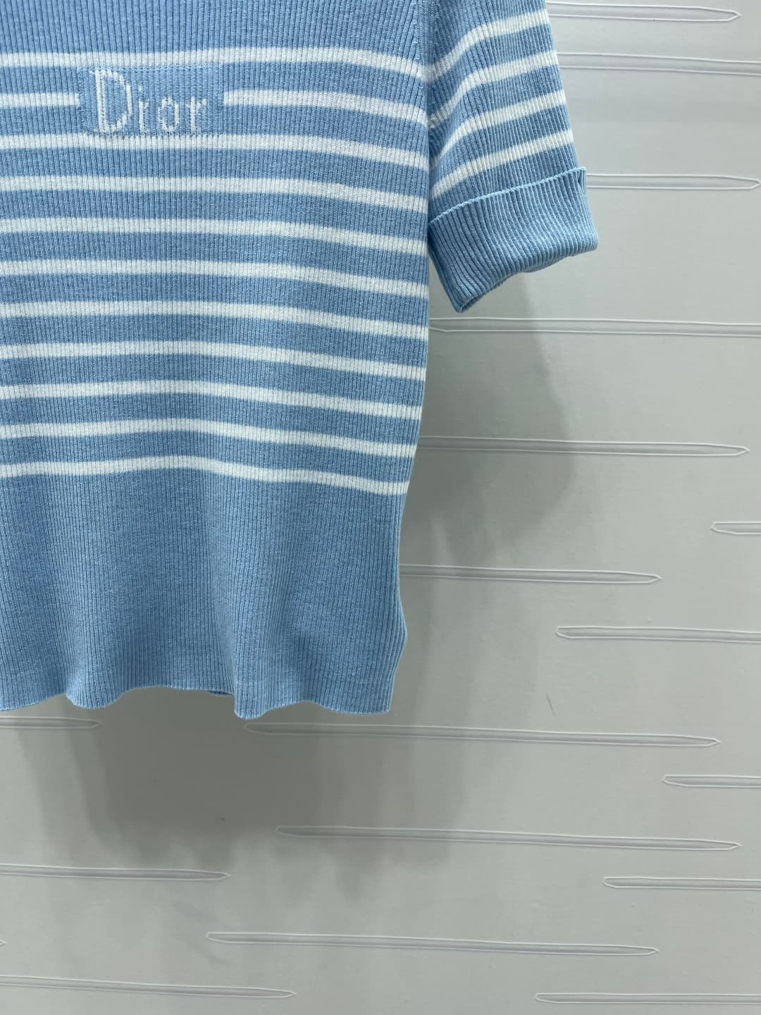 C18507 📣 New high-end collection: Dio* 2026 – the latest spring/summer series! Striped knitted short sleeves! Made from custom silk and wool yarn for a premium and comfortable feel. Knit sleeve design with lettering on the chest, highlighting the brand’s  — image 6
