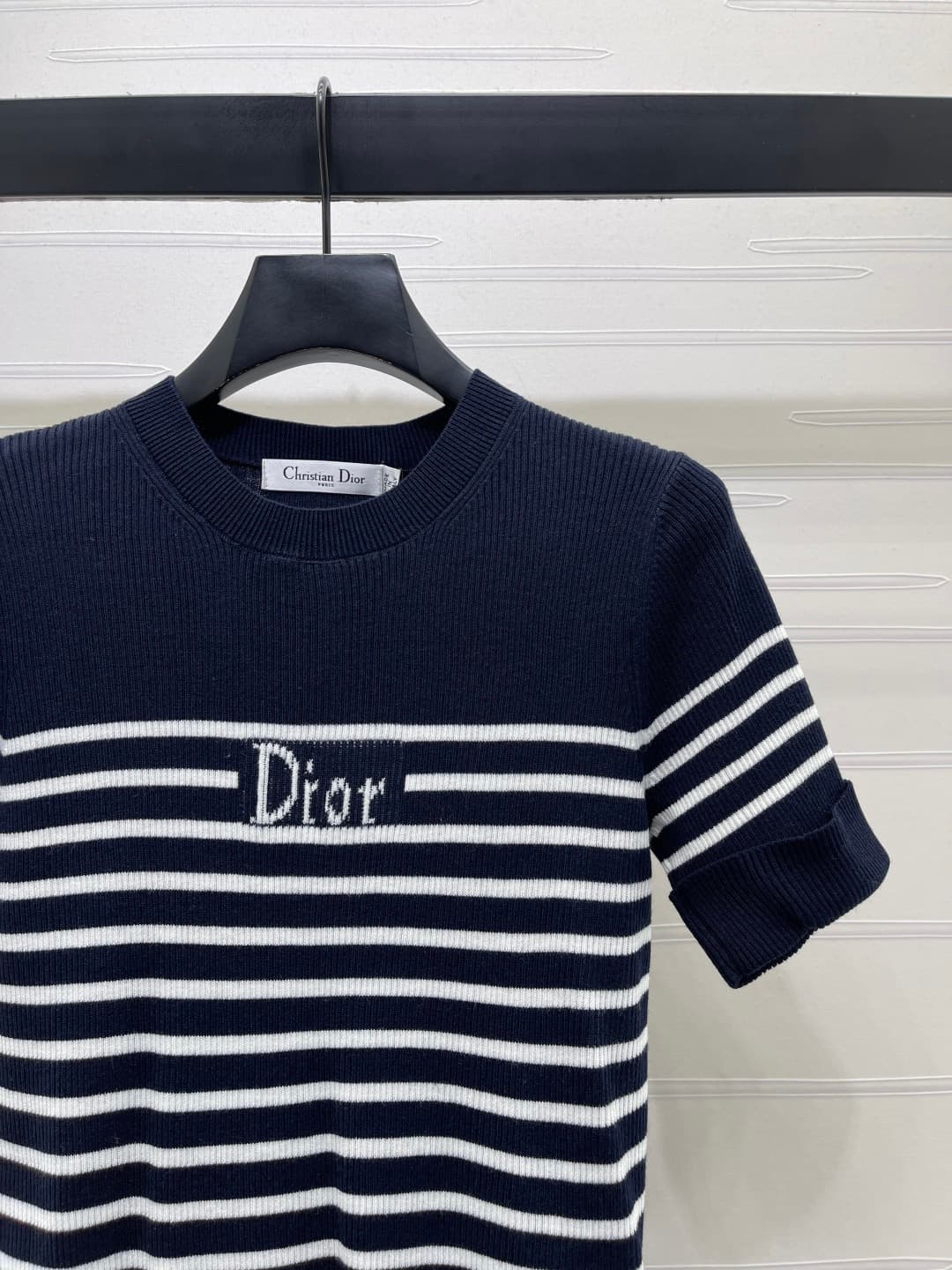 C18506 📣 New high-end collection! Dio* 2026 – the latest spring/summer series! Striped knitted short sleeves! Crafted with custom silk-wool yarn for a premium and comfortable feel. Knit-style short sleeves with lettering on the chest, highlighting the bra — image 2