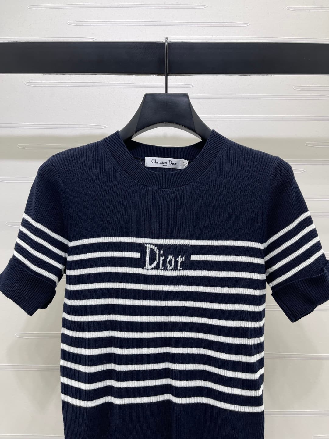 C18506 📣 New high-end collection! Dio* 2026 – the latest spring/summer series! Striped knitted short sleeves! Crafted with custom silk-wool yarn for a premium and comfortable feel. Knit-style short sleeves with lettering on the chest, highlighting the bra — image 4