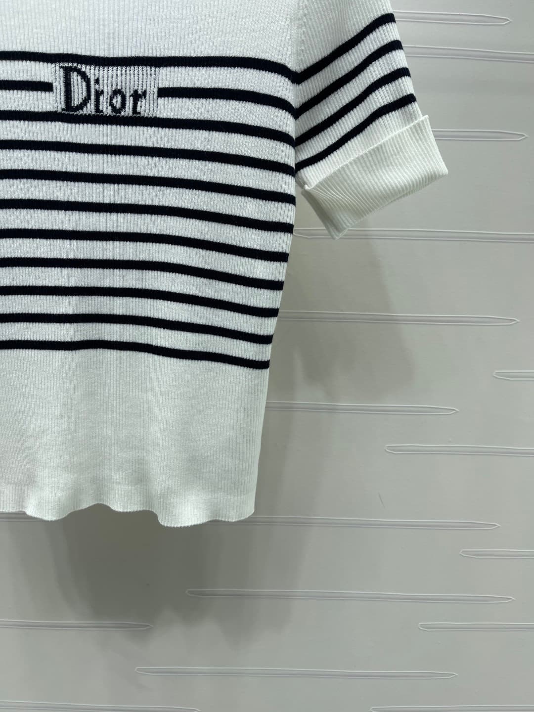 C18508 📣 New high-end collection! Dio* 2026 – the latest spring/summer series! Stripe knitted short sleeves! Made from custom silk-wool yarn for a premium and comfortable feel. Knitted short-sleeve design with logo patches on the chest, highlighting the b — image 6